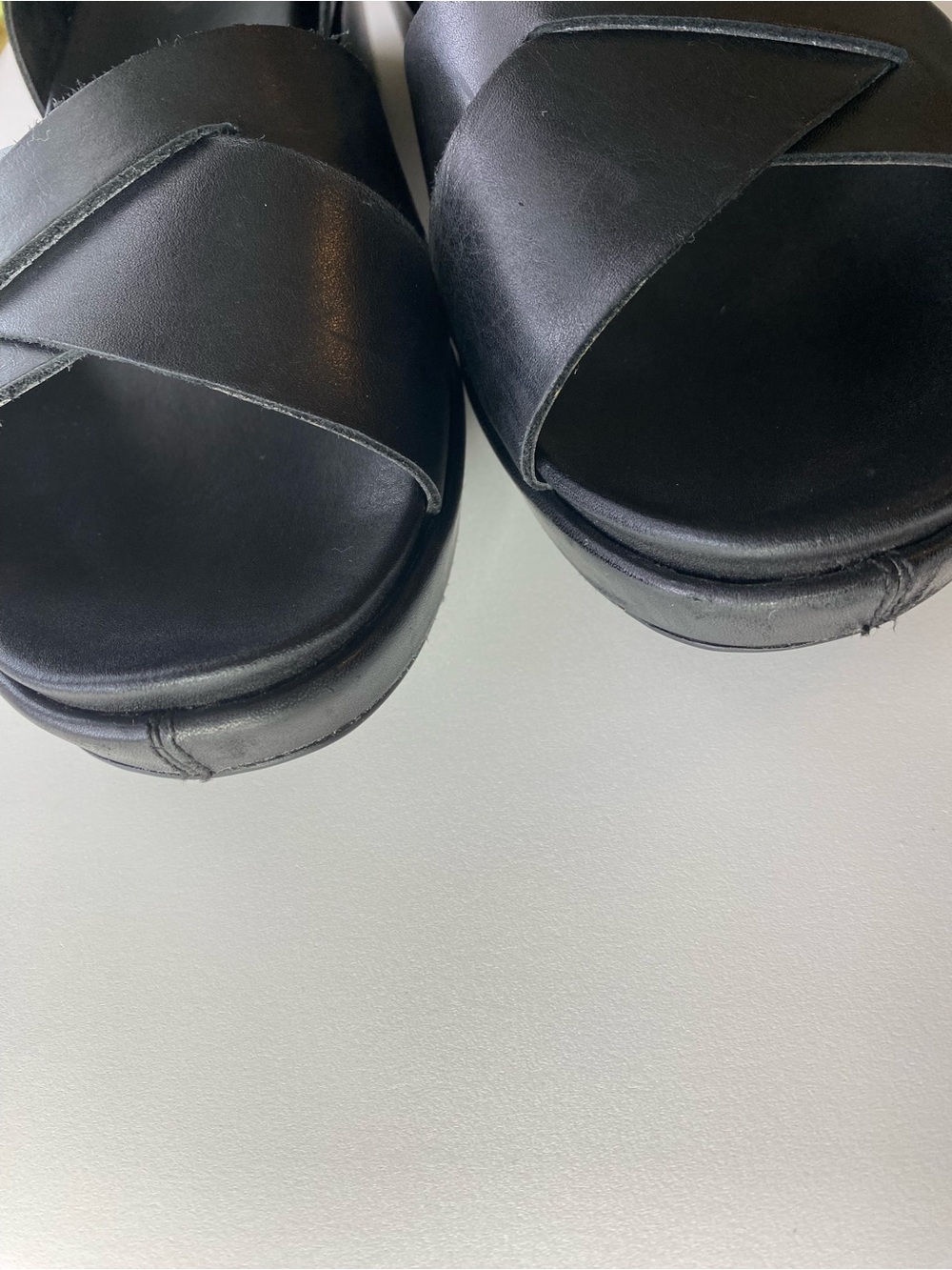 Kork-Ease Black Leather Platform Wedge Sandals Sz 10 Very Good Condition in Box! - Picture 4 of 11